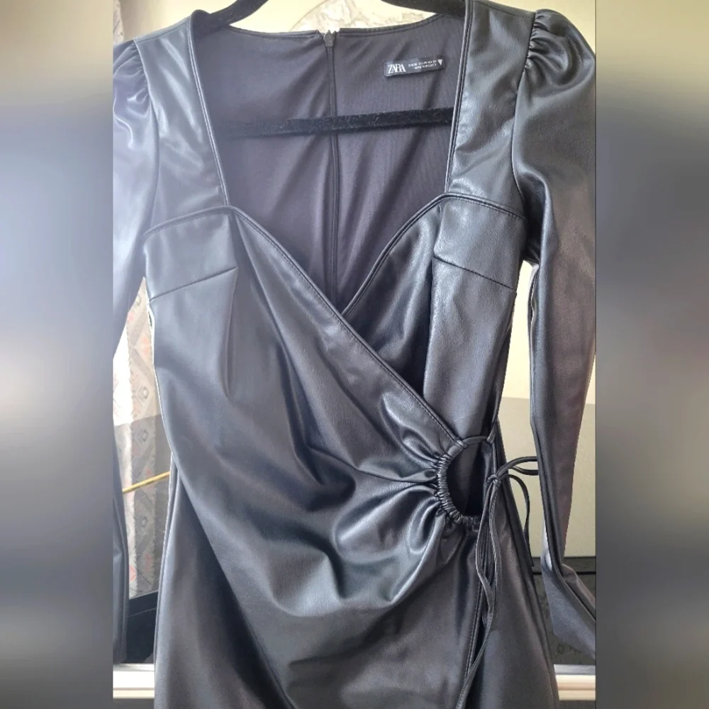 Zara faux leather dress - Picture 3 of 4